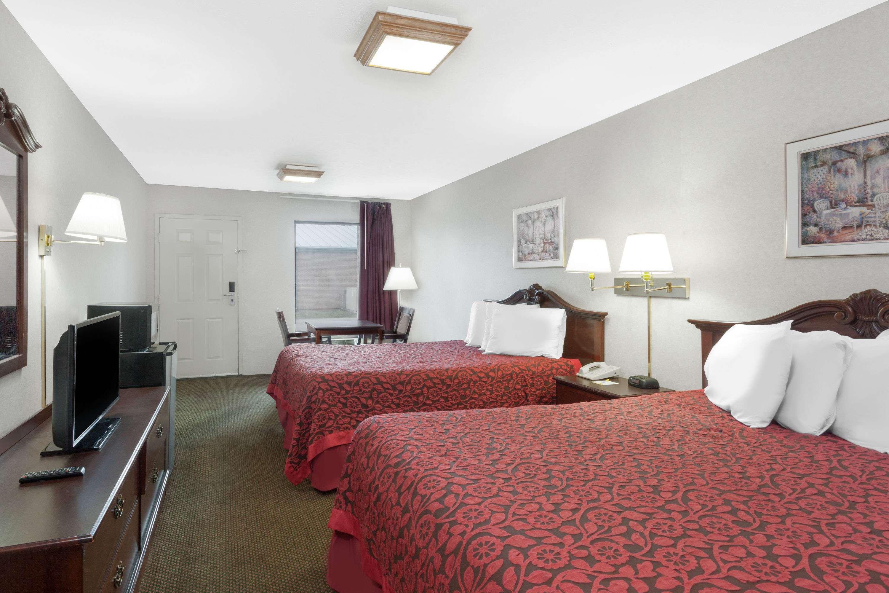 Days Inn By Wyndham Morristown Kültér fotó
