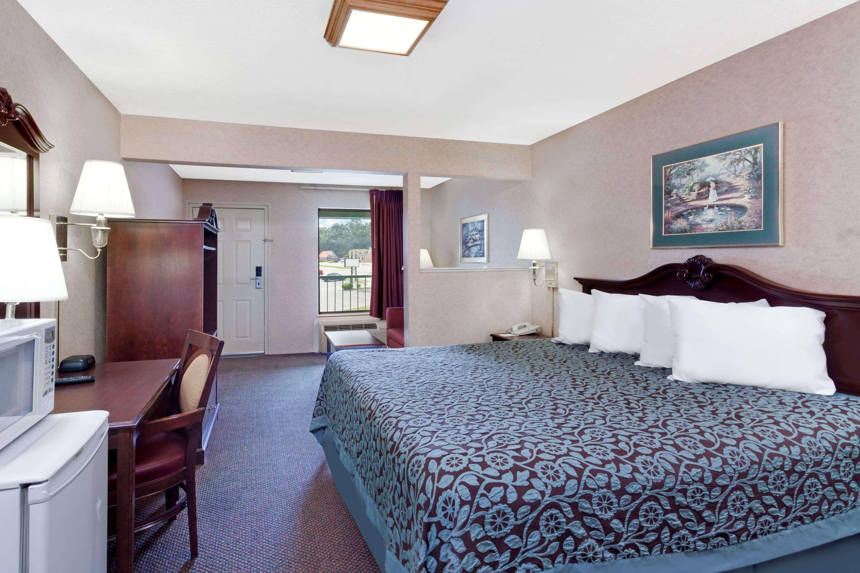 Days Inn By Wyndham Morristown Kültér fotó